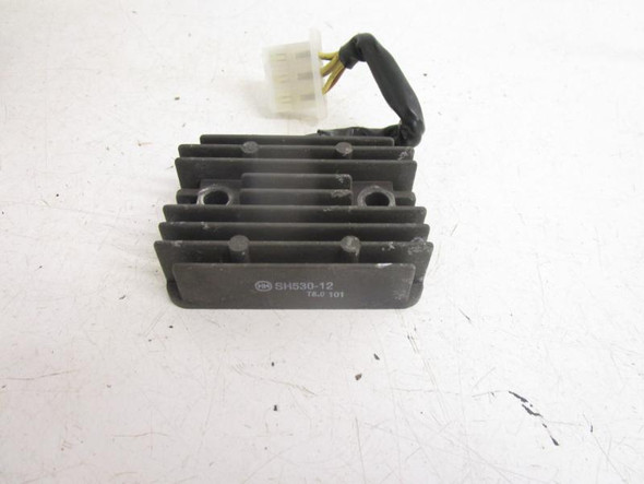 04 Kawasaki Ninja ZX10R Voltage Regulator Rectifier 21066-0771
